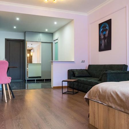 Iren River Side Apartments Tbilisi Exterior foto